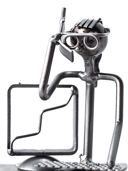 Metallmann Stiftehalter für den Schreibtisch - Wired Line