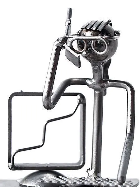 Metallmann Stiftehalter für den Schreibtisch - Wired Line