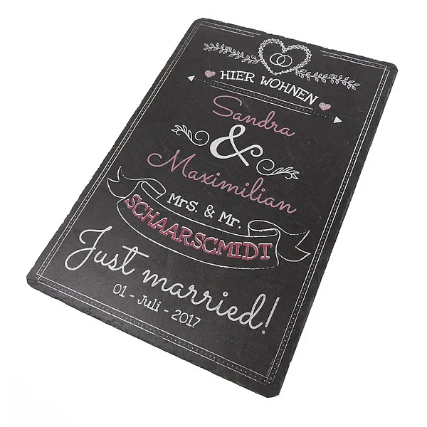 Schild,30x20cm günstig Kaufen-Hochzeitsgeschenk - bedruckte Schiefertafel mit Wunschtext | rosa. Hochzeitsgeschenk - bedruckte Schiefertafel mit Wunschtext | rosa <![CDATA[Hochzeitsgeschenk - Schiefertafel mit Wunschtext Das Schild wird mit den Namen und dem Hochzeitsdatum des Paares 