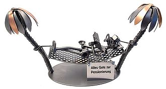 Schraubenmännchen Rentner mit Schild Schraubenmännchen Rentner mit Schild