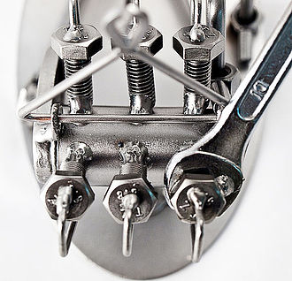 Schraubenmännchen Automechaniker Schraubenmännchen Automechaniker
