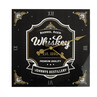 Whiskey Uhr mit Namen 30x30cm anthrazit Whiskey Uhr mit Namen 30x30cm anthrazit