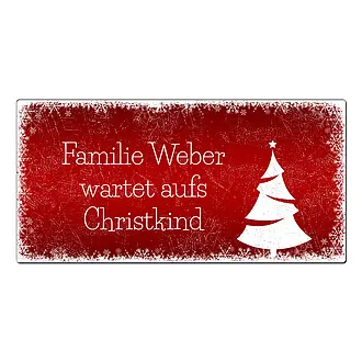 Winterdeko und personalisertes Geschenk in Rot