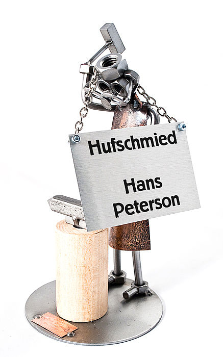 Schraubenmännchen Schmied. Schraubenmännchen Schmied <![CDATA[Geben Sie einen Wunschtext an, wird das Schraubenmännchen gegen Aufpreis mit einem kleinen Schild mit Kette geliefert. Auf dem Schild ist Platz für eine persönliche Botschaft, eine Wi Auf Uns günstig Kaufen-Schraubenmännchen Schmied. Schraubenmännchen Schmied <![CDATA[Geben Sie einen Wunschtext an, wird das Schraubenmännchen gegen Aufpreis mit einem kleinen Schild mit Kette geliefert. Auf dem Schild ist Platz für eine persönliche Botschaft, eine Wi