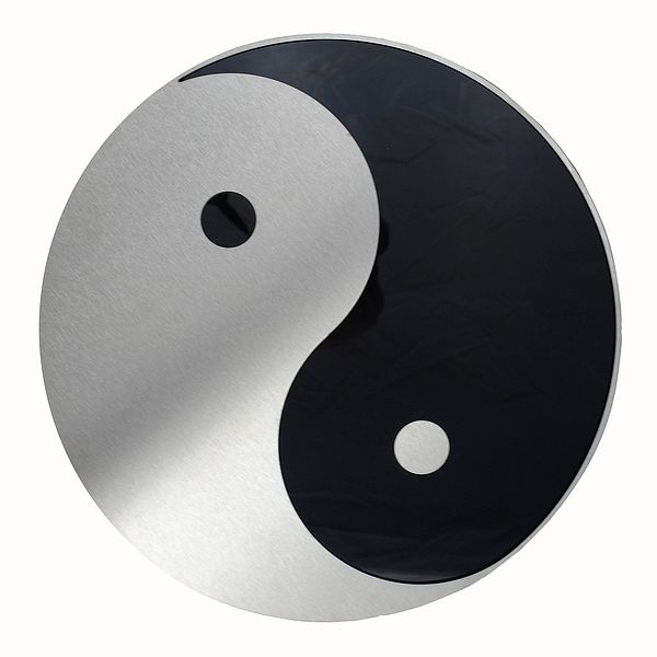 Edelstahl+6 günstig Kaufen-Yin und Yang - Edelstahl Dekoschild für die Wand. Yin und Yang - Edelstahl Dekoschild für die Wand <![CDATA[Yin und Yang aus Edelstahl- Grundmaterial: hochwertiger V2A-Edelstahl&nbsp;&nbsp;- schwarzer Bereich: Acryl&nbsp;- Materialstärke: 3 mm- 