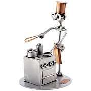 Metallfiguren Berufe - Schraubenmann Koch Ein Koch steht am Herd und kocht. Das Schraubenmännchen im Stahl- und Kupferdesign ist eine Geschenkidee für jeden Chefkoch und für alle, die in ihrer ... Schraubenmännchen Koch