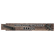 Dieser Zollstock ist aus Holz und wird von uns für Sie bedruckt. Es wird eine Seite des Zollstockes mit Ihrem Wunschnamen gefertigt, sodass Sie ein wunderbares Geschenk für einen Handwerker erhalten. ... Zollstock für den besten Handwerker